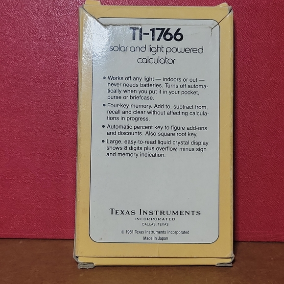 Vintage Texas Instruments TI-1766 Ultra Slim Solar Light Power Calculator W/Case - Picture 7 of 7